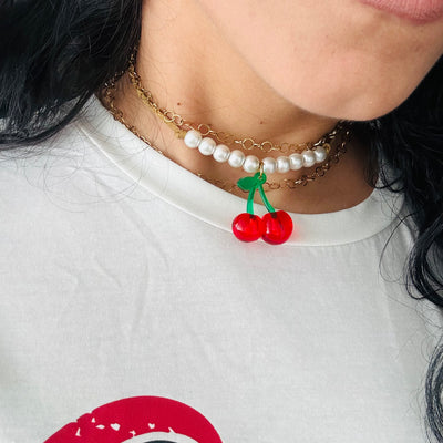 Choker de cuero Cherry •